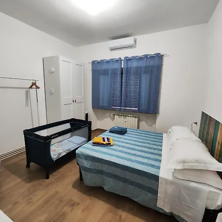 Centocelle Vicino Metro C * Рим